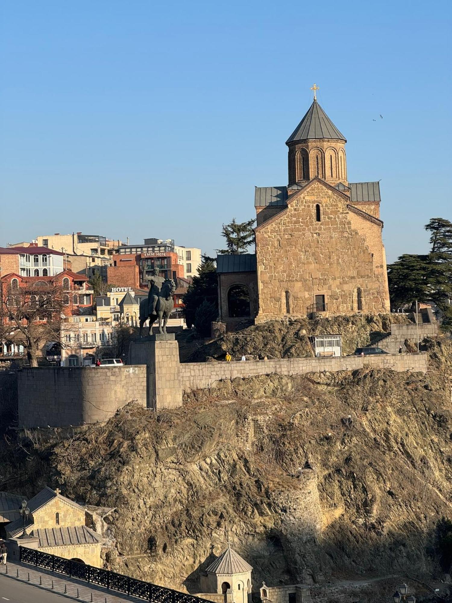 Meidan Inn Tbilisi Esterno foto